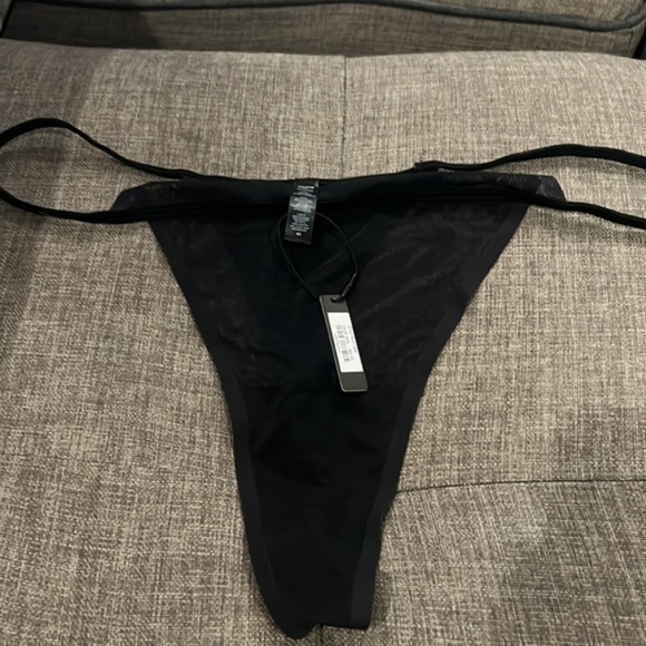 Skims Thong Set 3/$45 4X - Picture 2 of 6
